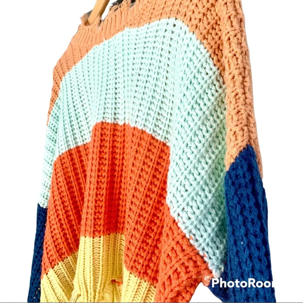 STORIA Distressed Color Block Cropped Sweater🌈 - Picture 12 of 15